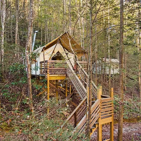 Under Canvas Great Smoky Mountains Pigeon Forge Exterior photo
