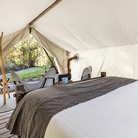 Under Canvas Great Smoky Mountains Pigeon Forge Exterior photo